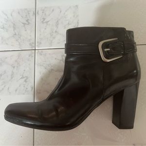 Black Franco Satro Gemini Heeled Zipped Buckle Ankle Boots